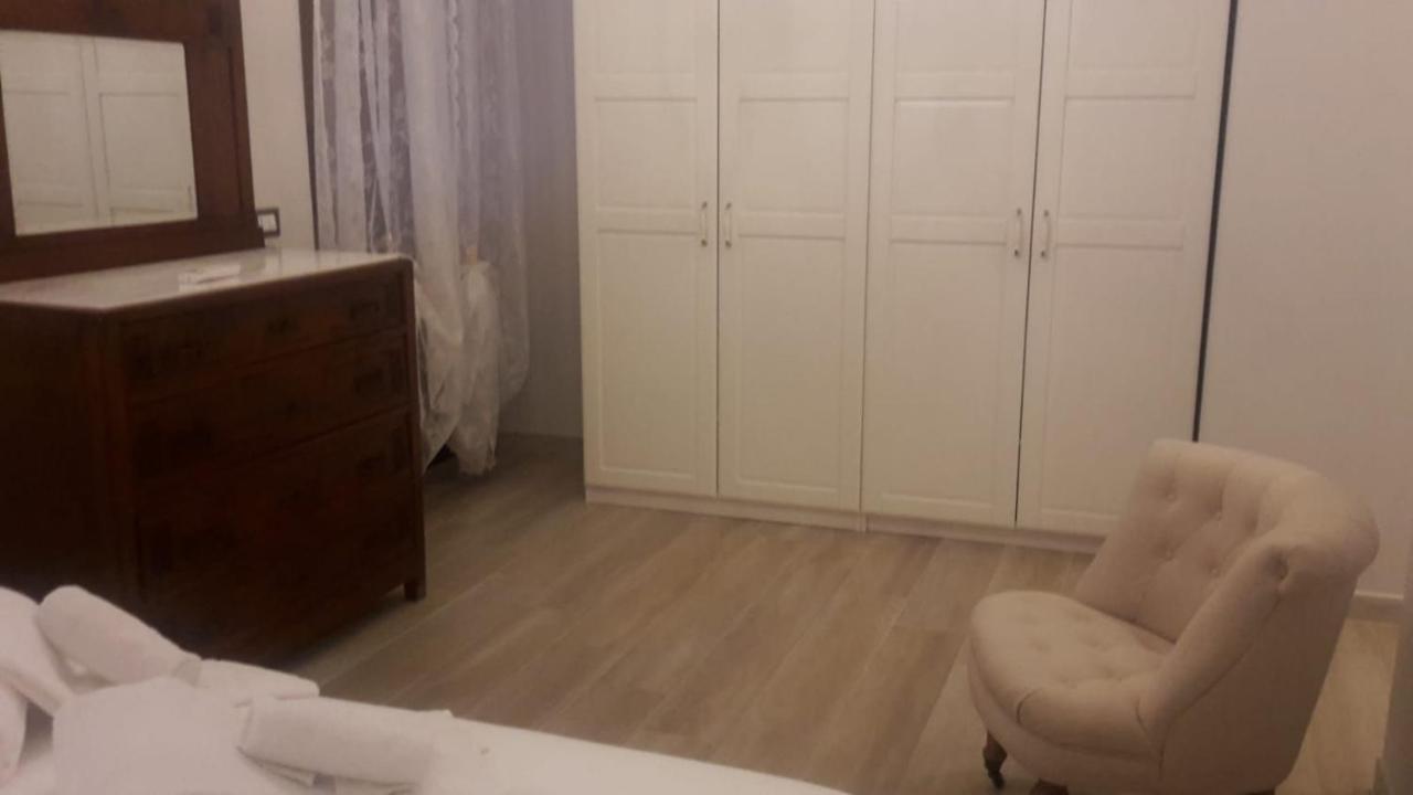 Brezza Marina Bed & Breakfast Марина ди Карара Екстериор снимка